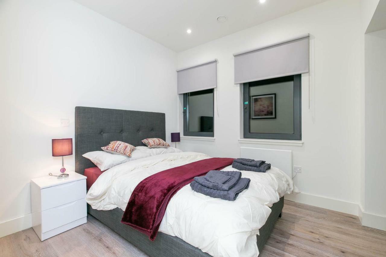 Deluxe Apartments By Heathrow Harmondsworth Eksteriør billede