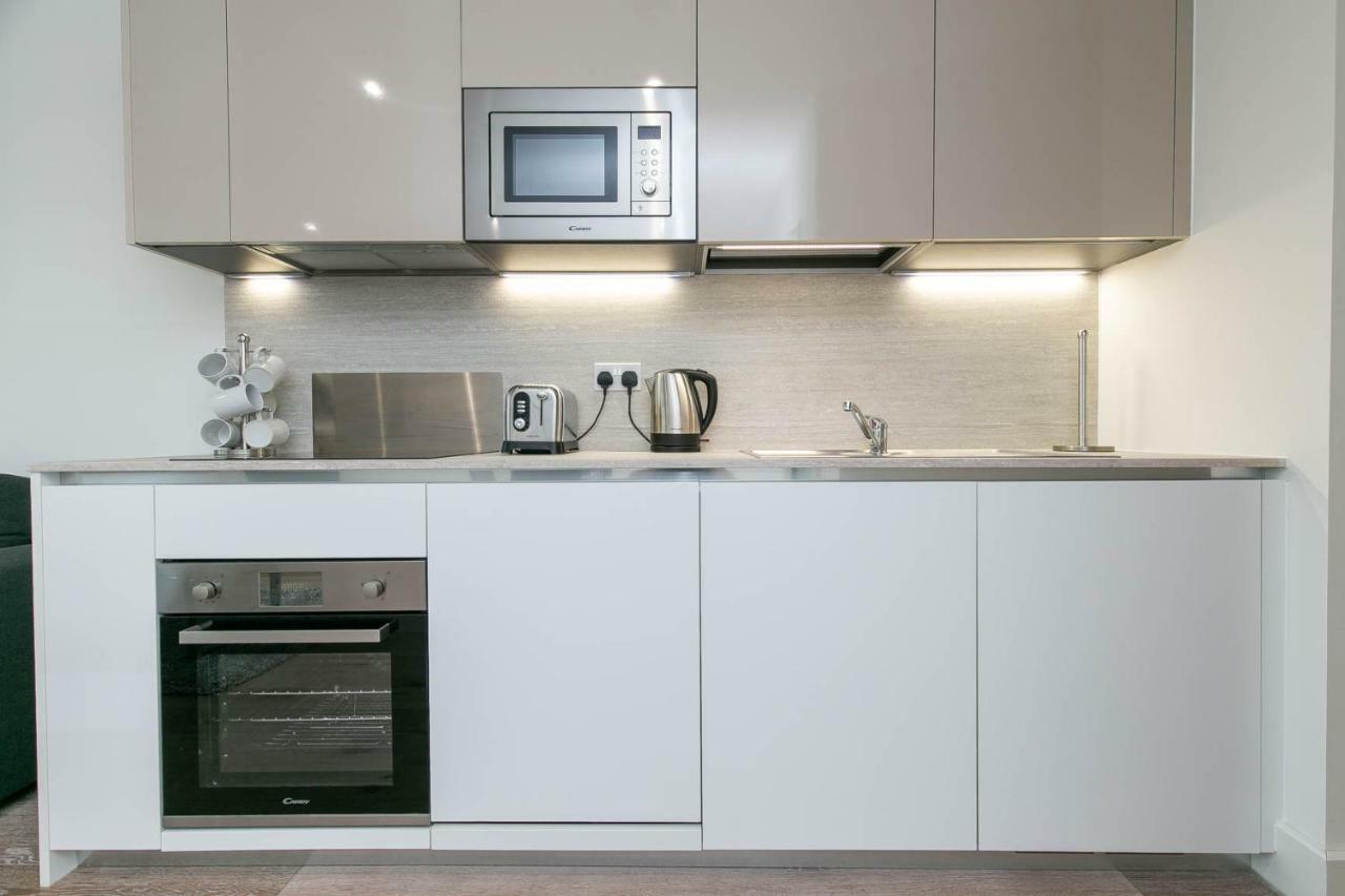 Deluxe Apartments By Heathrow Harmondsworth Eksteriør billede