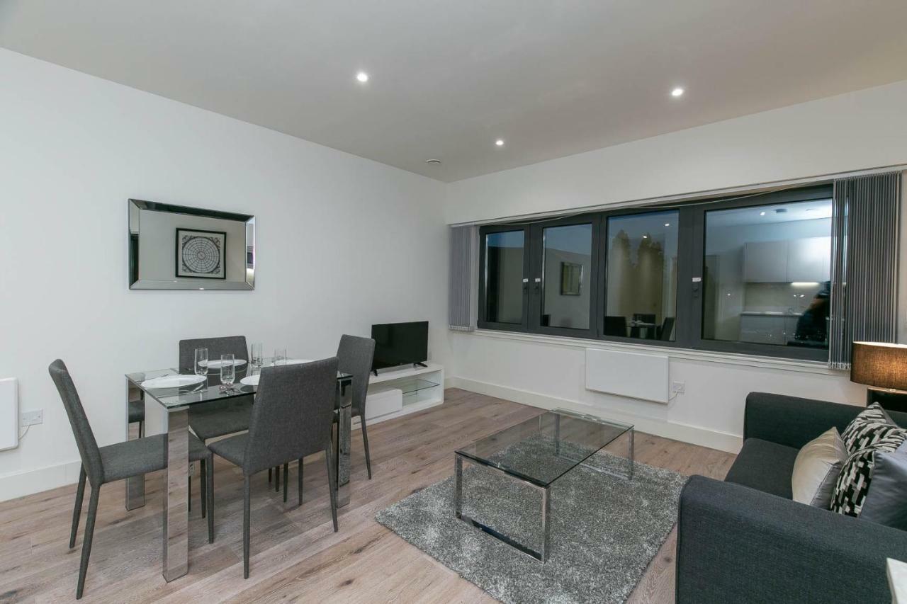 Deluxe Apartments By Heathrow Harmondsworth Eksteriør billede