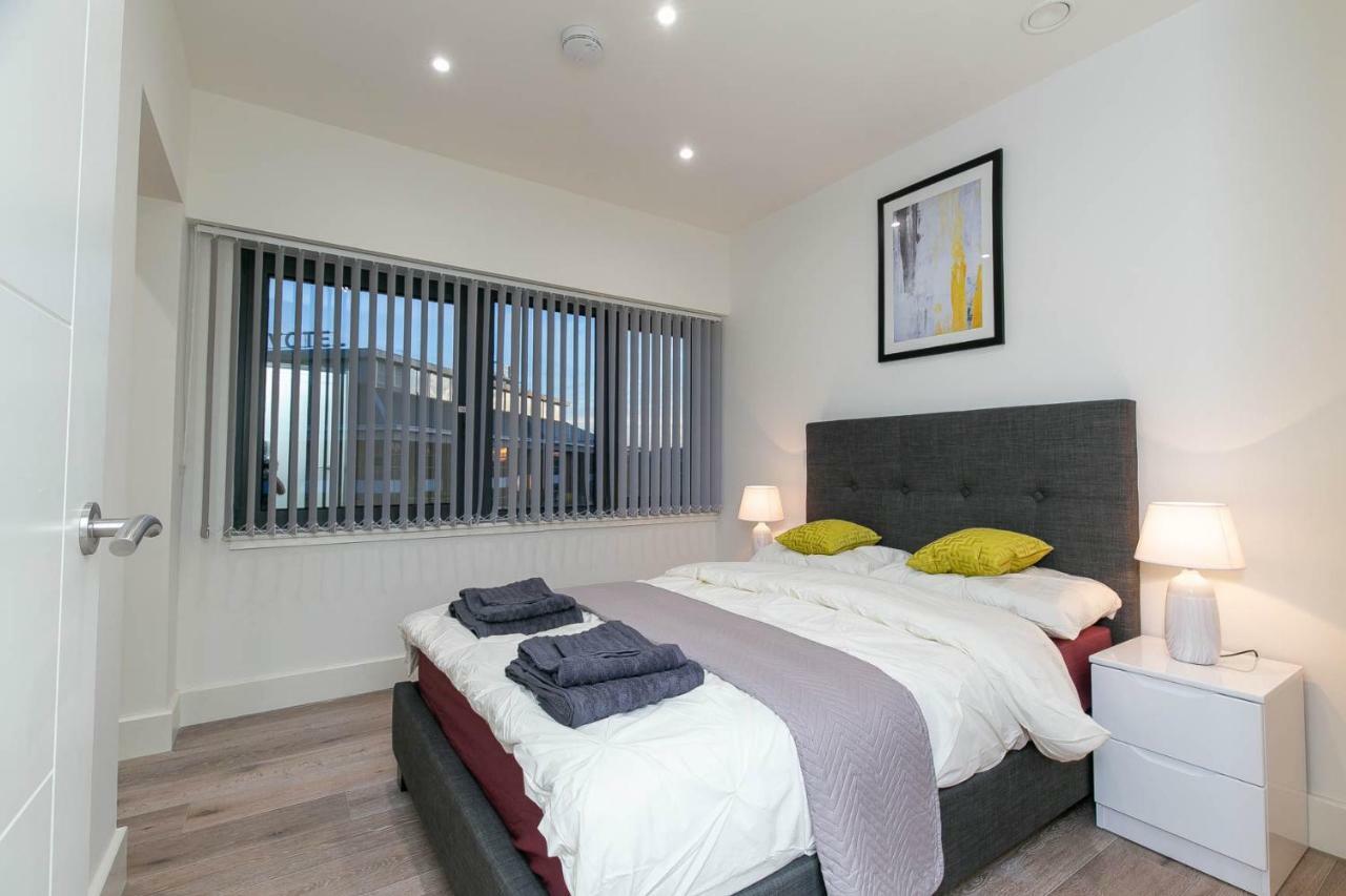 Deluxe Apartments By Heathrow Harmondsworth Eksteriør billede